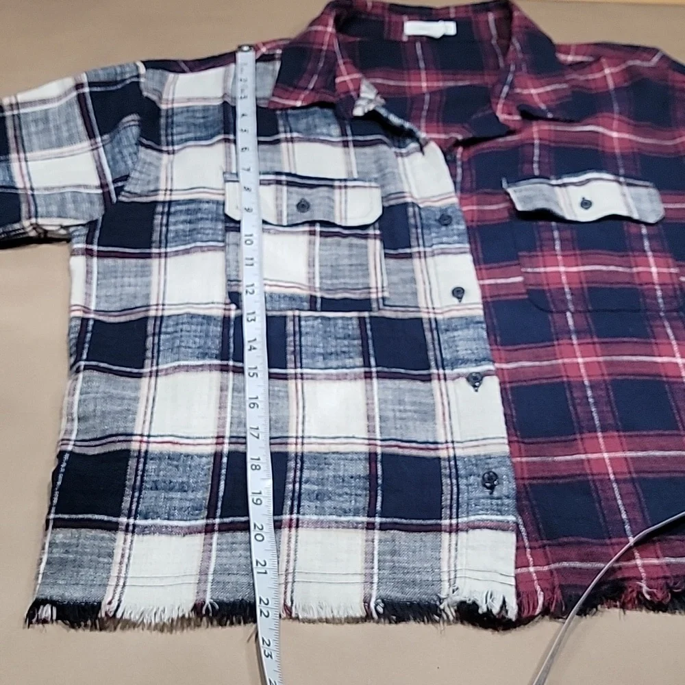 Maurices Size M Two Tone Button Down Plaid Flannel Shirt with Frayed Hem
